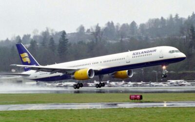 Icelandair sacks all its cabin crew and says spare pilots must look after passengers