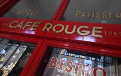 Cafe Rouge and Bella Italia owner enters administration with loss of 1,900 jobs