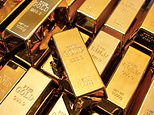 Gold price hits $2,000 per ounce for the first time