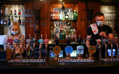 Far more than 500,000 pub, bar and restaurant jobs to go this year, hospitality boss warns